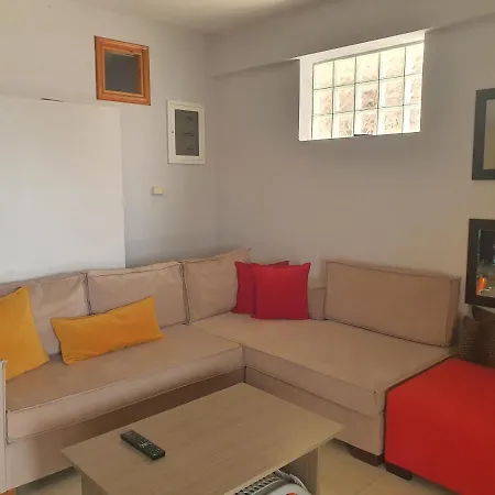 Chateau Studio Koumaros *